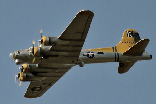 B-17 Built by Rod Browning