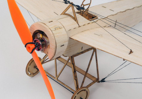 DW Fokker E1. Eindecker Kit