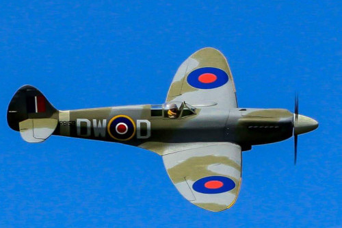 Electric setup for Supermarine Spitfire Mk14 Vic Smeed